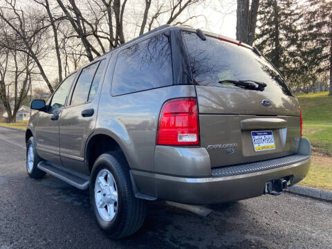 2005 Ford Explorer XLT