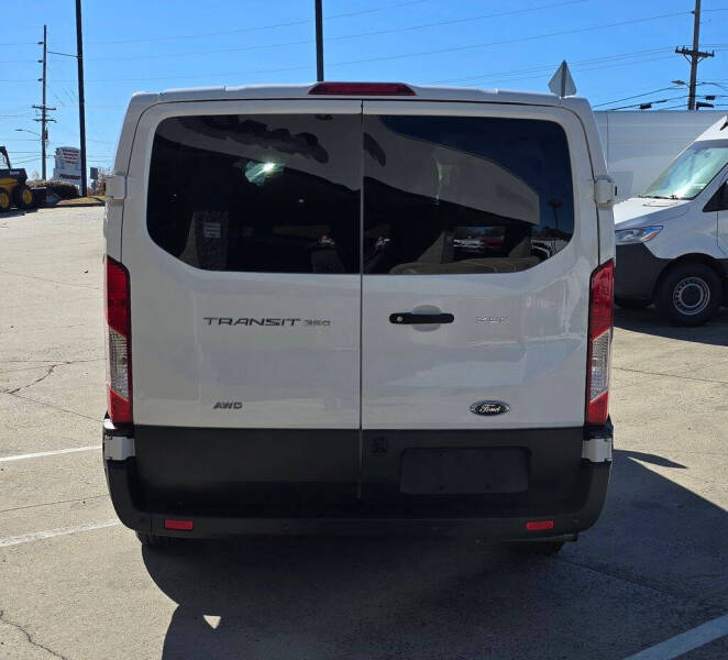2022 Ford Transit 350 XLT