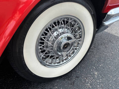 1964 Ford Thunderbird