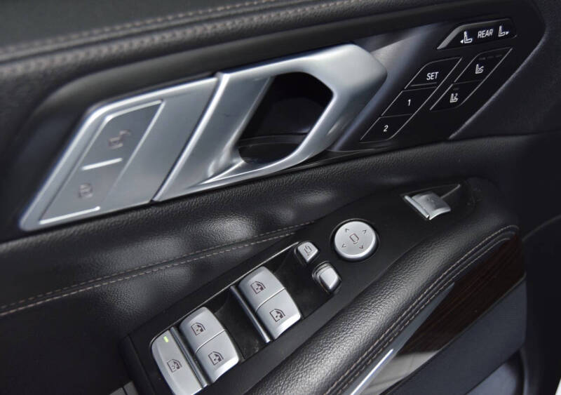 2020 BMW X7 xDrive40i