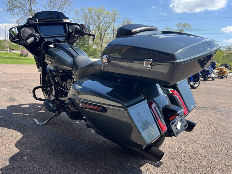 2025 Harley Davidson Street Glide