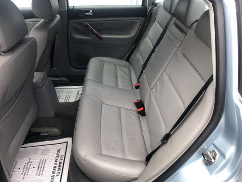 2004 Volkswagen Passat GLX 4Motion
