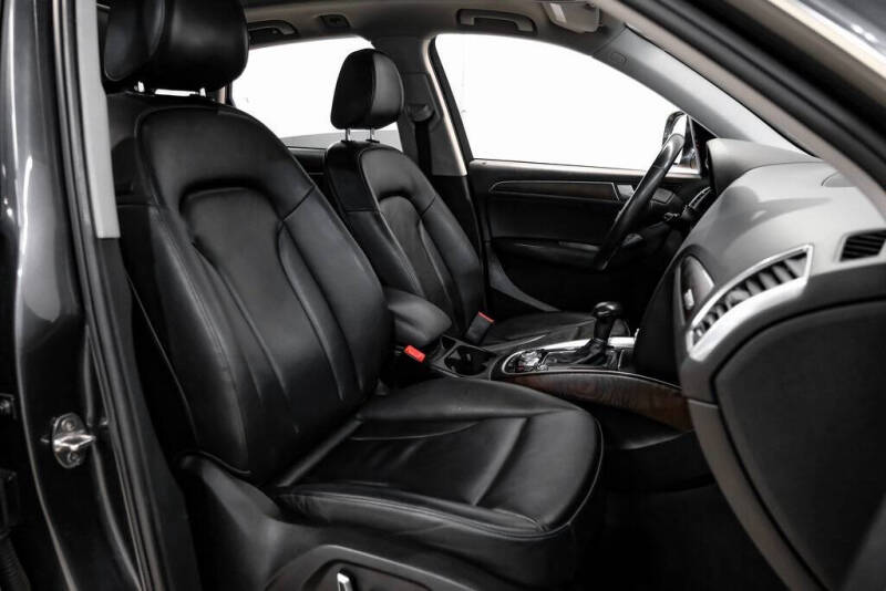 2017 Audi Q5 2.0T quattro Premium Plus