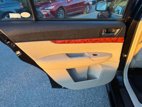 2010 Subaru Legacy 2.5i Limited