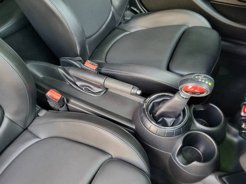 2015 MINI Hardtop 4 Door Cooper S