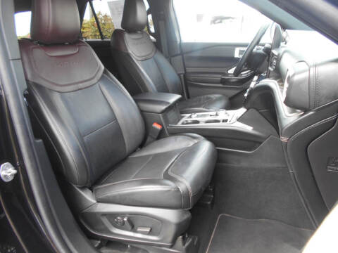 2022 Ford Explorer Platinum