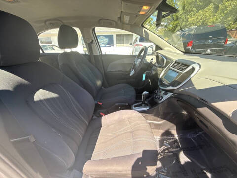 2017 Chevrolet Sonic LT Auto