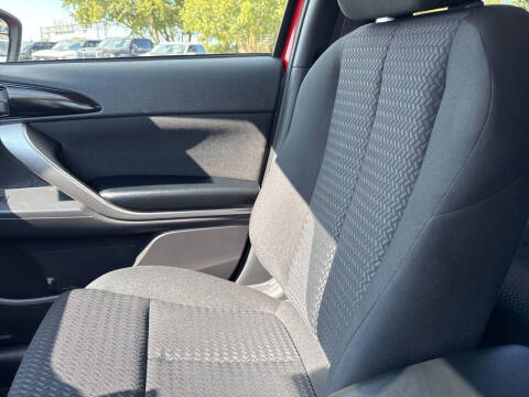 2026 Mitsubishi Eclipse Cross ES