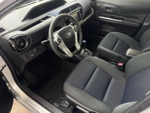 2015 Toyota Prius c