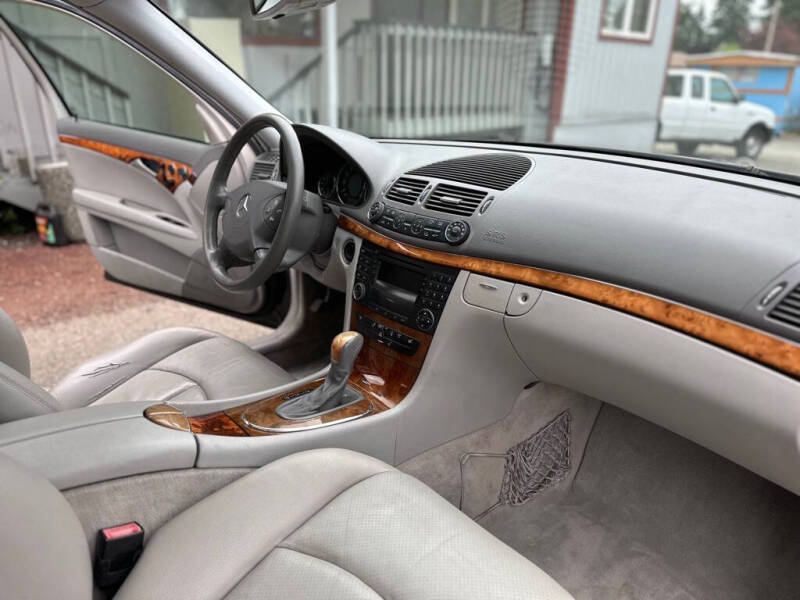 2003 Mercedes-Benz E-Class E 320