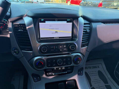 2017 Chevrolet Suburban LT