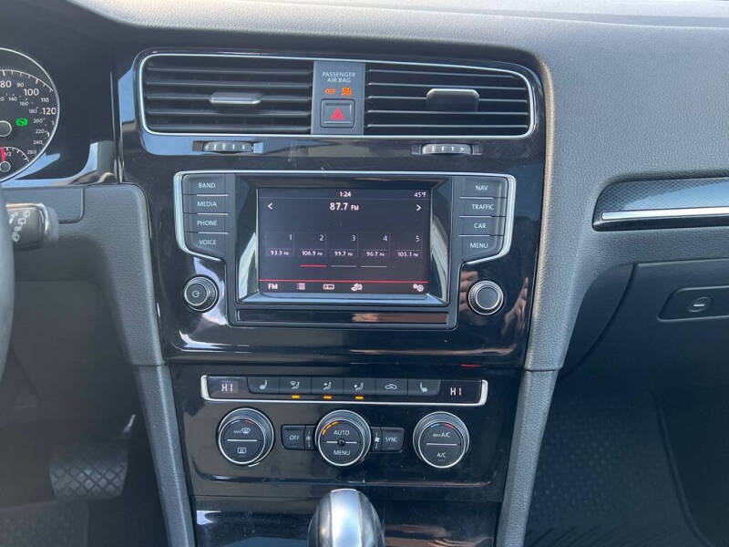 2015 Volkswagen Golf