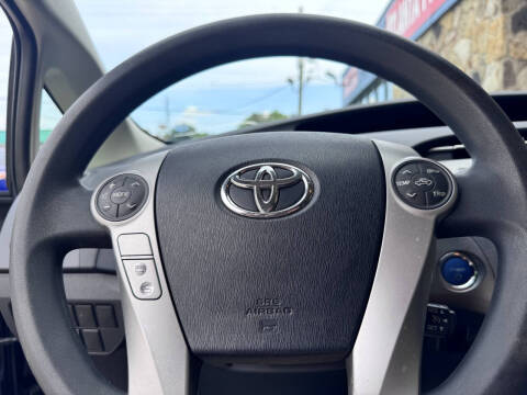 2015 Toyota Prius Two
