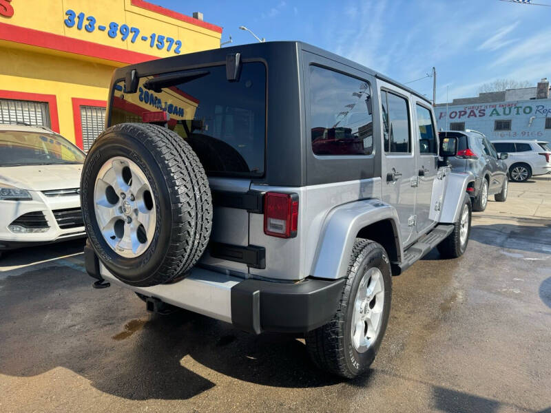 2013 Jeep Wrangler Unlimited Sahara