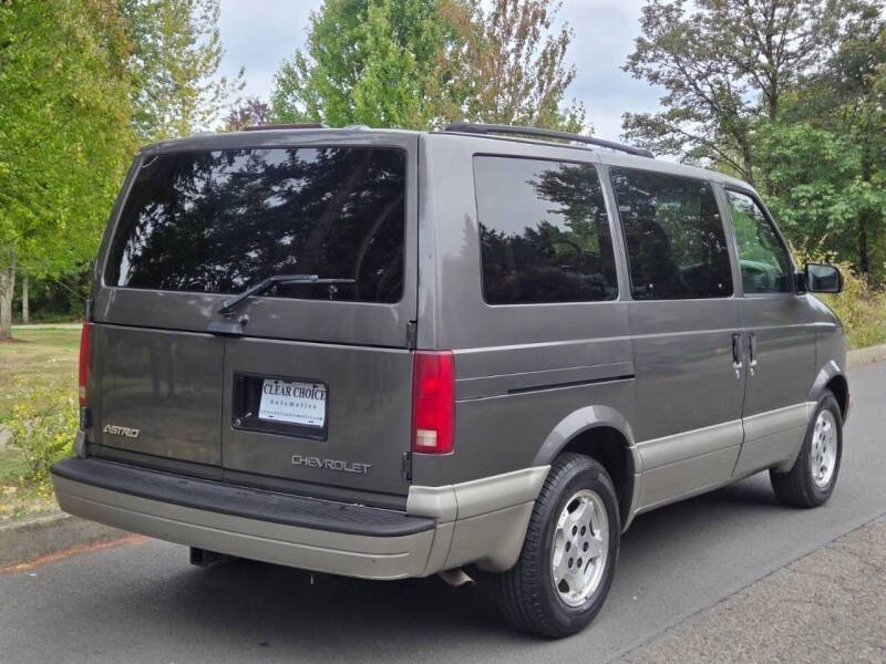 2005 Chevrolet Astro LT