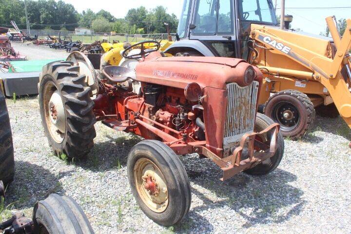 1960 Ford 601 Workmaster for sale at Vehicle Network - Joe’s Tractor Sales in Thomasville NC