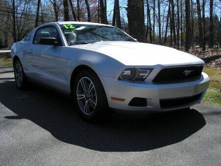 2012 Ford Mustang for sale at RICH AUTOMOTIVE Inc in High Point NC