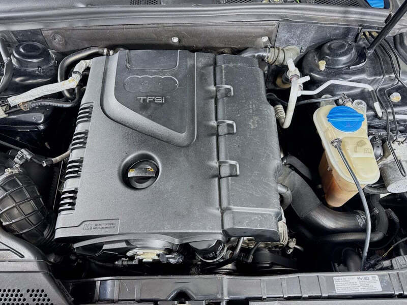 2010 Audi A4 2.0T quattro Premium