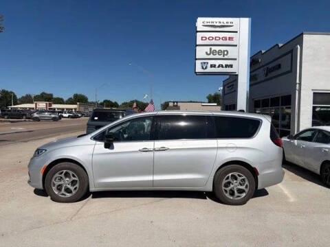 2024 Chrysler Pacifica