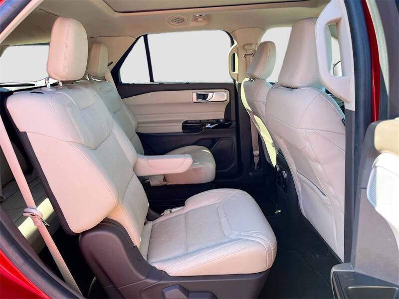 2022 Ford Explorer Platinum