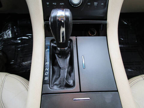 2016 Ford Taurus SEL