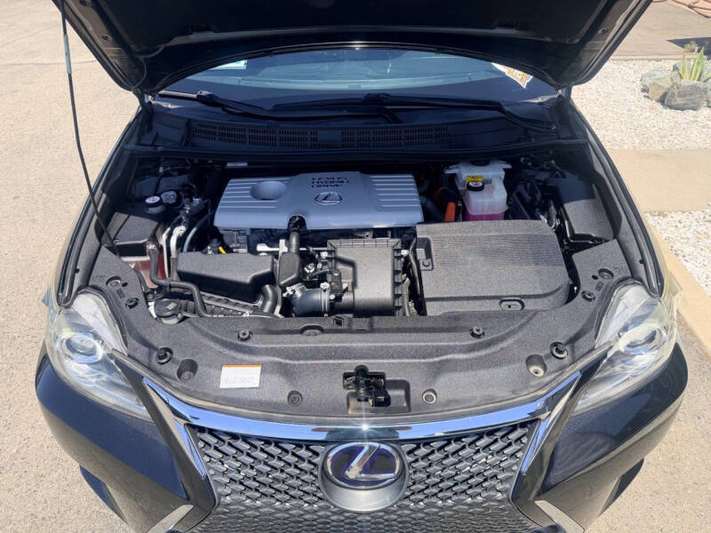 2017 Lexus CT 200h