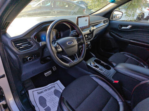 2023 Ford Escape ST-Line