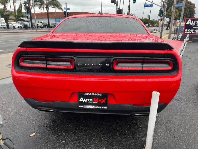 2016 Dodge Challenger SXT