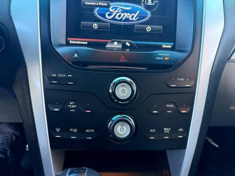 2011 Ford Explorer XLT