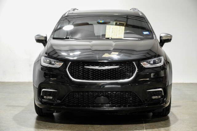 2022 Chrysler Pacifica Hybrid Pinnacle