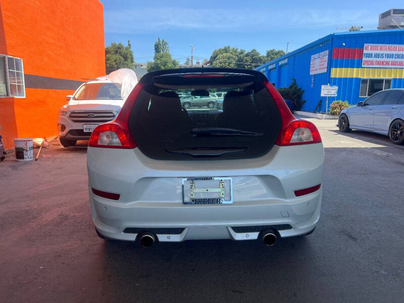 2012 Volvo C30 T5 R-Design Platinum