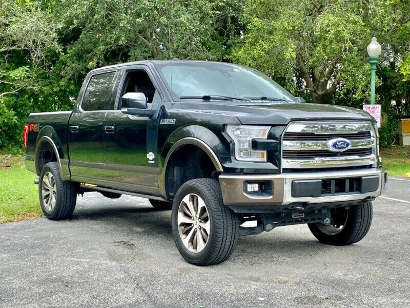2015 Ford F-150 Pickup - $30,995