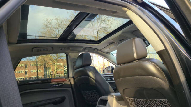 2011 Cadillac SRX Luxury Collection
