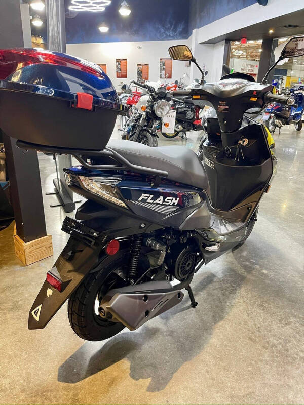 2026 Icebear FLASH 150cc AUTOMATIC SCOOTER
