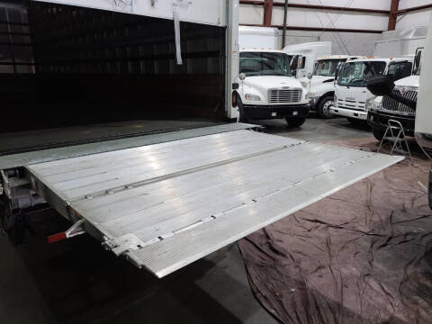 2018 International DuraStar 4300