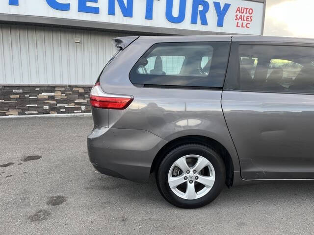 2015 Toyota Sienna L 7-Passenger