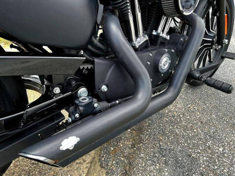 2015 Harley-Davidson XL883N