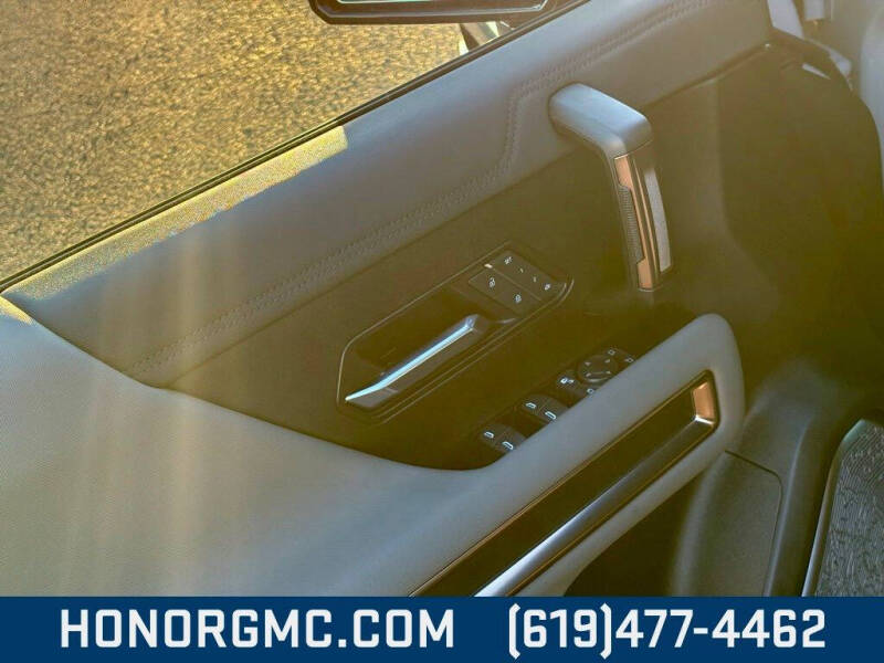 2025 GMC HUMMER EV 2X