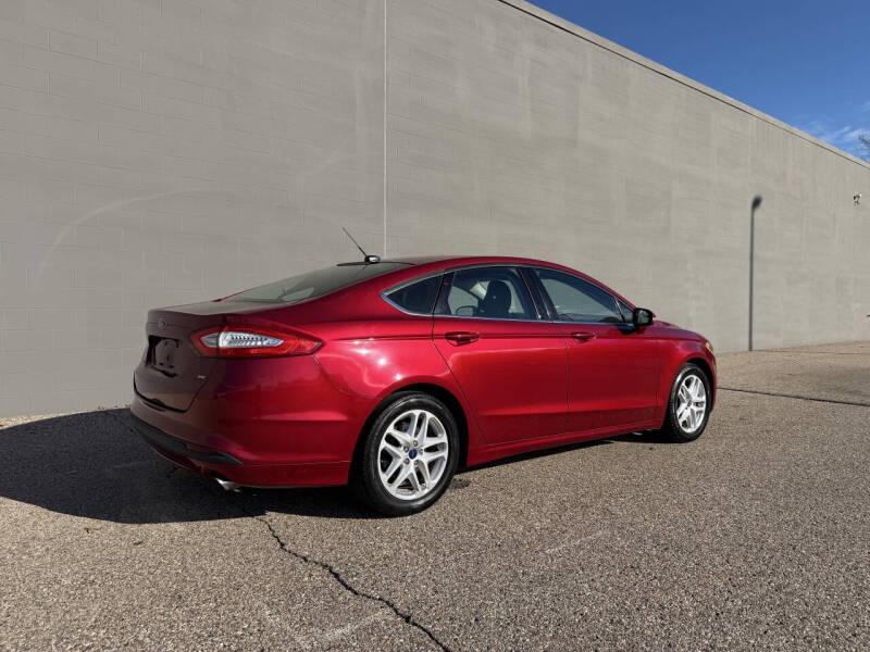 2016 Ford Fusion SE