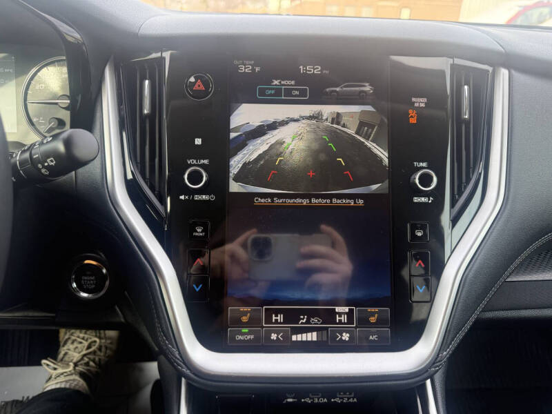 2025 Subaru Outback Premium