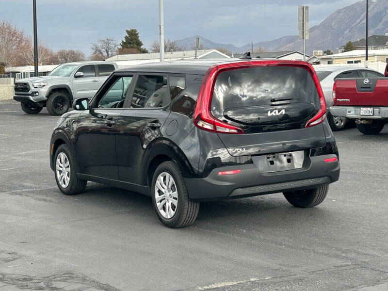 2022 Kia Soul LX