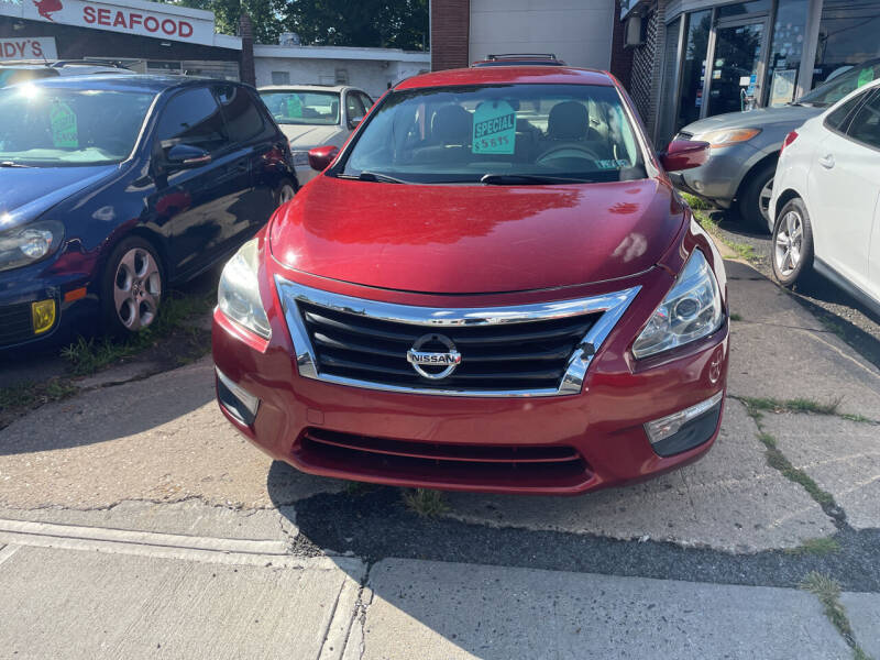 2013 Nissan Altima for sale at Frank's Garage in Linden NJ
