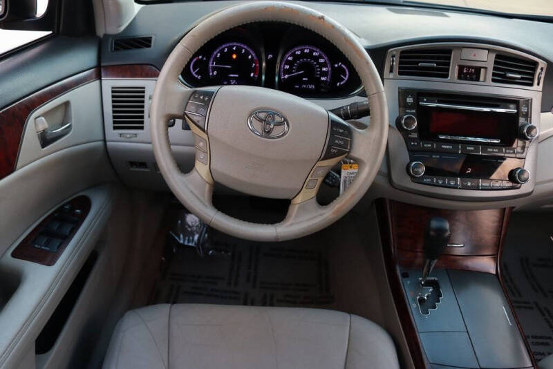2011 Toyota Avalon