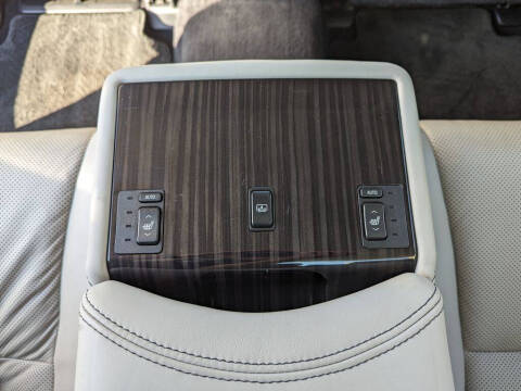 2013 Lexus LS 460