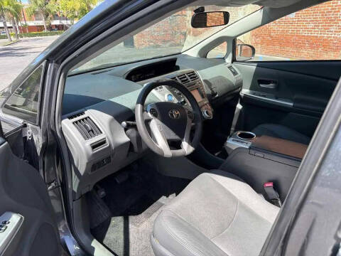 2012 Toyota Prius v