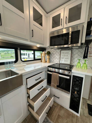 2022 Keystone RV Arcadia 3370BH