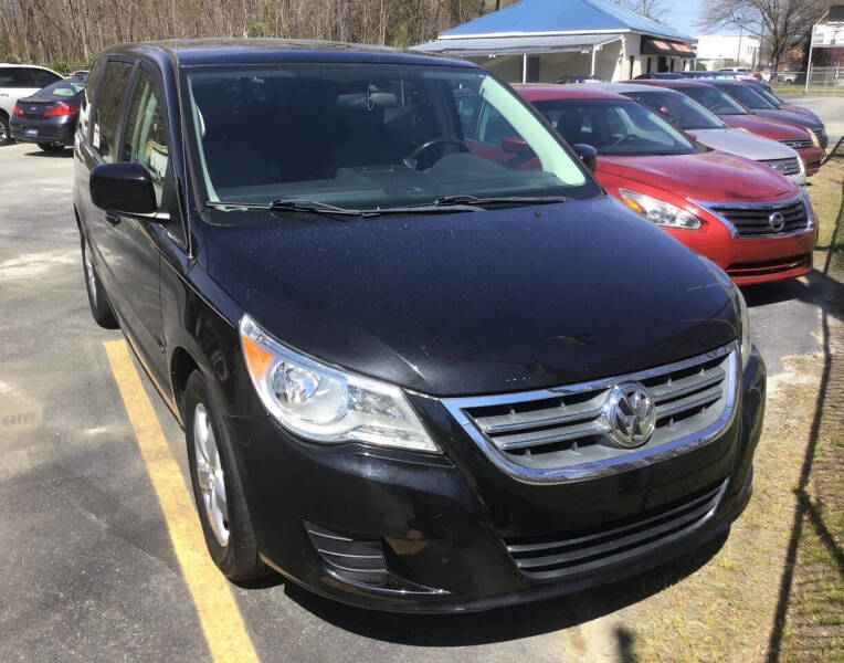 2009 Volkswagen Routan for sale at AMANA AUTO SALES in Greensboro NC