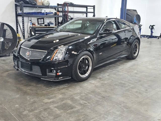 2011 Cadillac CTS V photo 2