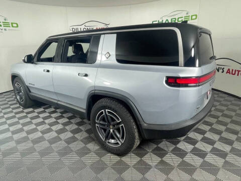 2025 Rivian R1S