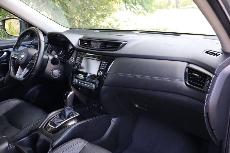 2018 Nissan Rogue SL